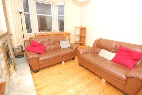 2 bedroom flat to rent - Union Street, Stirling, FK8