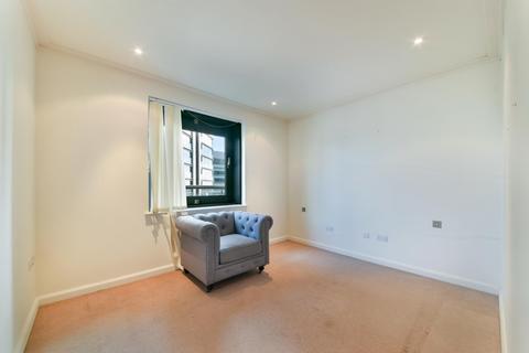 2 bedroom apartment to rent - Discovery Dock East, Canary Wharf, E14