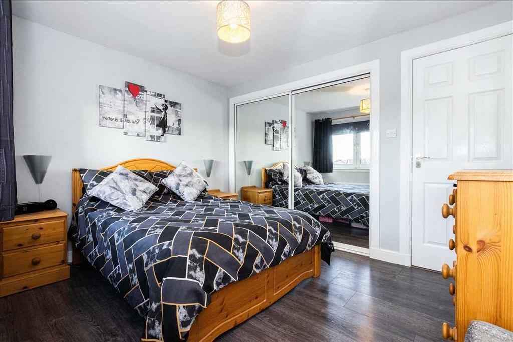 Bedroom One (2)