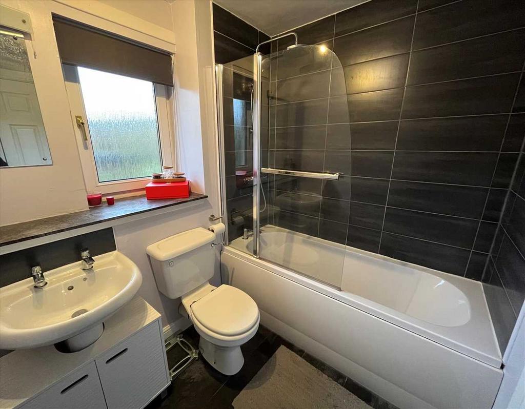 Bathroom (2)