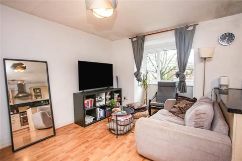 2 bedroom flat for sale - Peel Moat Road, Heaton Moor, Stockport, SK4