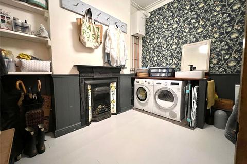 5 bedroom terraced house for sale - Vicarage Road, Old Town, Eastbourne, East Sussex, BN20