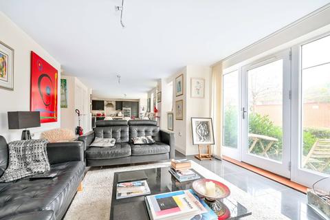 2 bedroom flat to rent - Maybury, Maybury, Woking, GU22