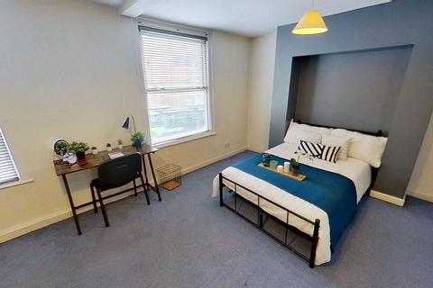 4 bedroom maisonette to rent - 91a, Mansfield Road, NOTTINGHAM NG1 3FN