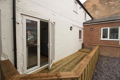 4 bedroom townhouse to rent - 142 Mansfield Road, 142 Mansfield Road, NOTTINGHAM NG1 3HW
