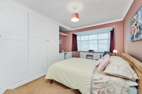 4 bedroom terraced house for sale - Queen Mary Avenue, Morden