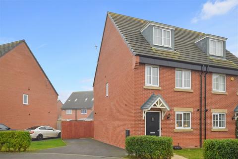 3 bedroom semi-detached house for sale, Northumberland Road, Widnes