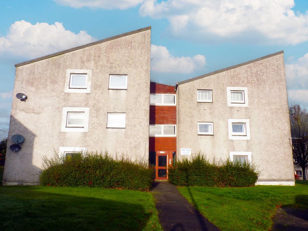 Ballerup Terrace, East Kilbride G75 2 Bed Flat For Sale - £68,000