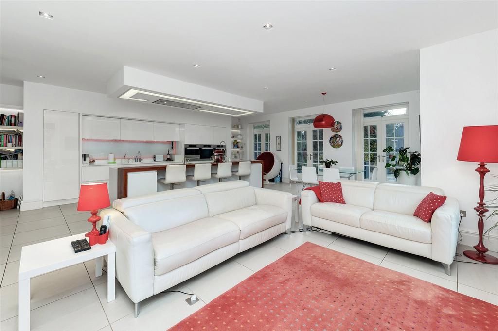 Kitchen/Living Room