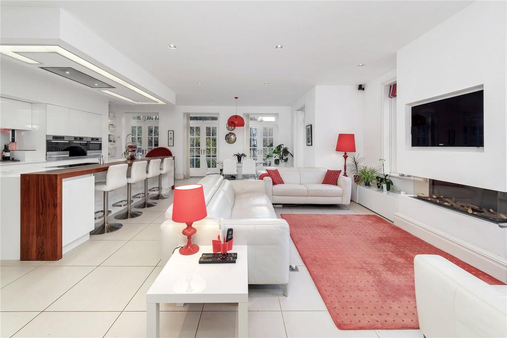 Kitchen/Living Room