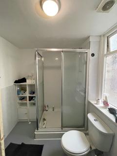 1 bedroom in a house share to rent - Kings Road, Brighton, BN1