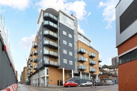 2 bedroom apartment to rent, Artichoke Hill, London, E1W