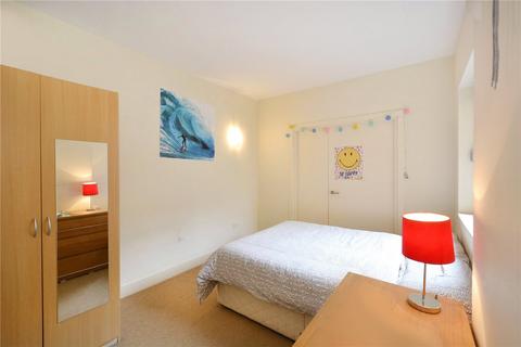 2 bedroom apartment to rent, Artichoke Hill, London, E1W