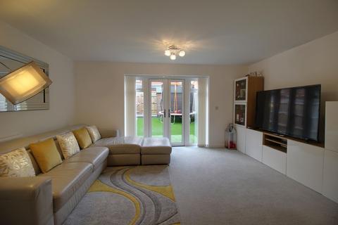 60 Nightingale Way, Reading, RG30 1FF
