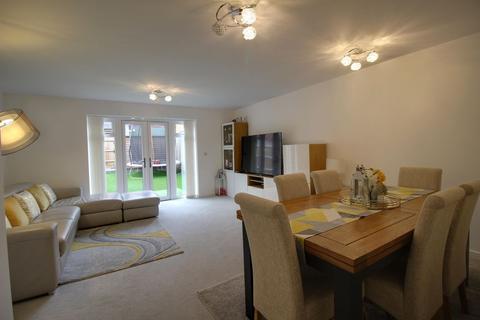 60 Nightingale Way, Reading, RG30 1FF