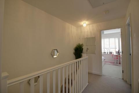 60 Nightingale Way, Reading, RG30 1FF