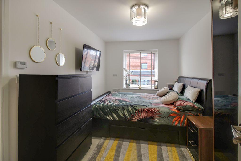 Bedroom 1 (Double with Ensuite)