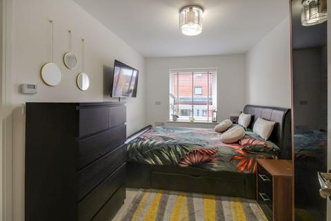 60 Nightingale Way, Reading, RG30 1FF