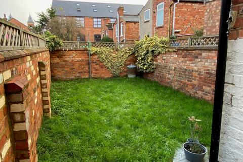 2 Alcombe Terrace, Northampton, NN1 3LD