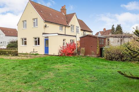 3 bedroom semi-detached house for sale - 6 The Glebes, Suffolk, IP17 1QF