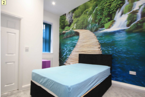1 bedroom in a flat share to rent, Cork Street, Ashton-under-Lyne OL6