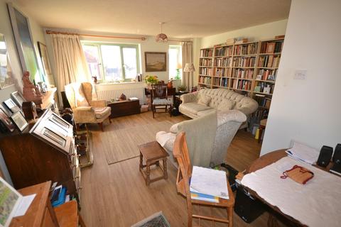 18 Harrison Close, Newnham, GL14 1DW