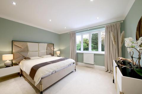 80 Fulmer Drive, Gerrards Cross, SL9 7HE