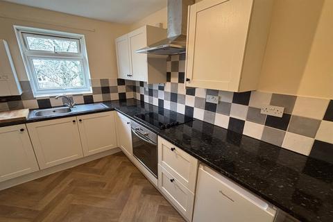 undefined, Teazle Close, Petersfield, GU31