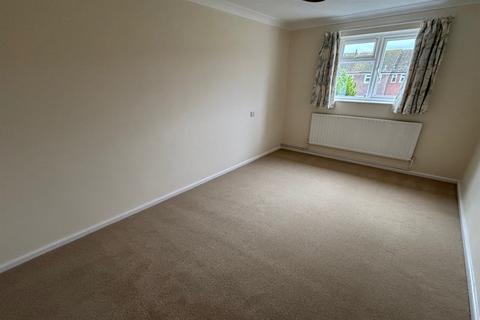 undefined, Teazle Close, Petersfield, GU31