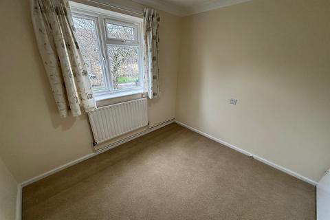 undefined, Teazle Close, Petersfield, GU31