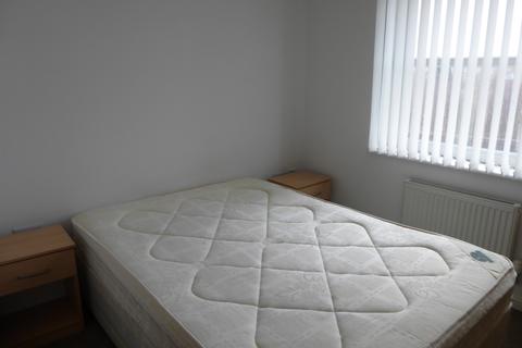 2 bedroom flat to rent - Lower Hall Street, St Helens, WA10