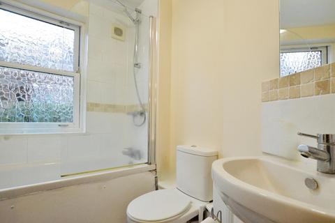 1 bedroom flat to rent, Approach Road, St Albans, AL1