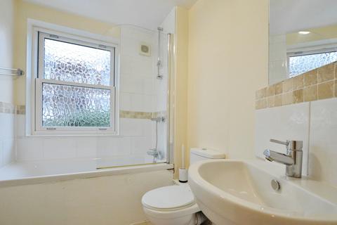 1 bedroom flat to rent, Approach Road, St Albans, AL1