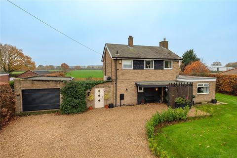 4 bedroom detached house for sale - Highfield Road, Bubwith, Selby, East Yorkshire, YO8