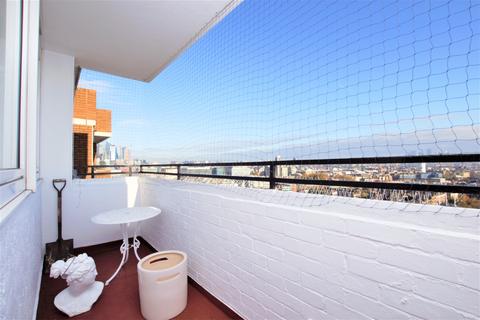 2 bedroom flat to rent - Kipling Estate London SE1