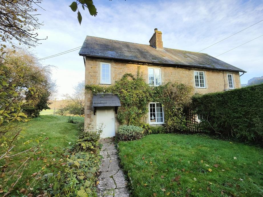 Corton Denham, Corton Denham, Somerset, DT9 3 bed semidetached house