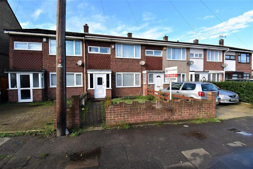 St Chads Road, Tilbury 3 bed terraced house £300,000