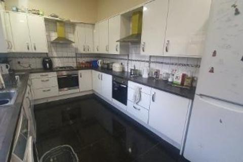 7 bedroom terraced house to rent, Richmond Grove( Bills Inc July 2024), Manchester M13