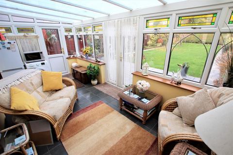 63 Upminster Road, Hornchurch, RM11 3XA