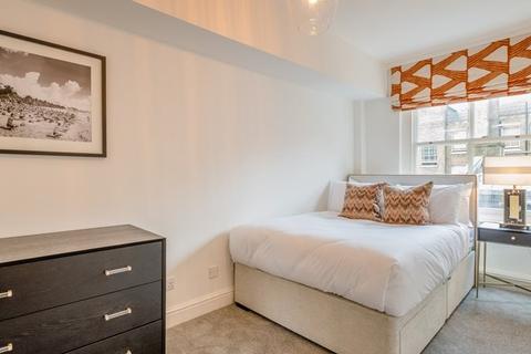 2 bedroom flat to rent - Cedar House,
