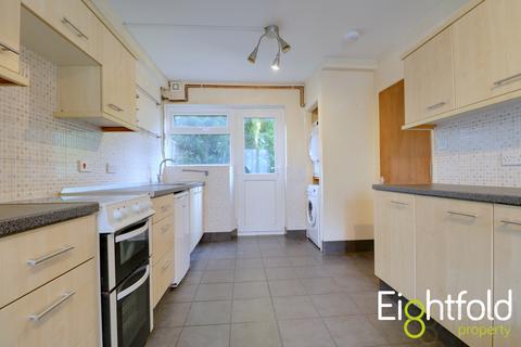 4 bedroom semi-detached house to rent, Leybourne Road, Brighton