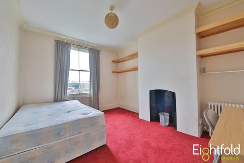 4 bedroom maisonette to rent, Warleigh Road, Brighton