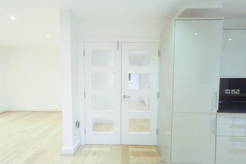 3 bedroom apartment to rent - Seymour Road, N3