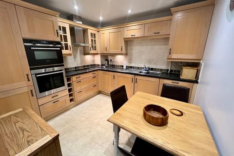 2 bedroom apartment for sale, The Grove, Warwick Road, Solihull