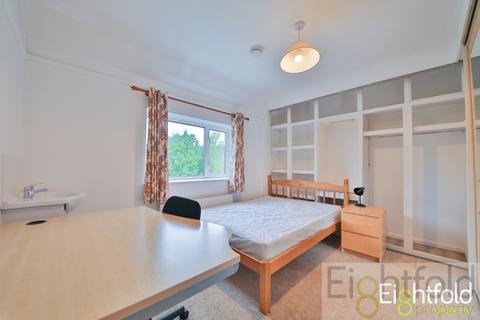 6 bedroom terraced house to rent, Arlington Crescent, Brighton