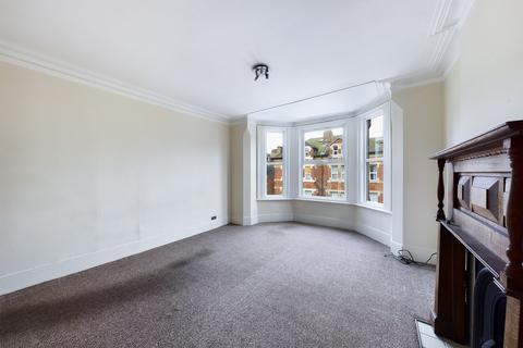 2 bedroom apartment for sale - Ingles Road , Folkestone