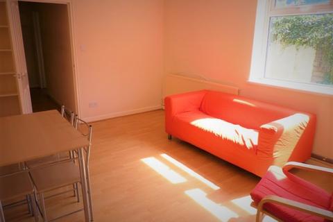2 bedroom flat to rent - Monthermer Road, Cardiff