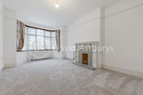 4 bedroom apartment to rent - Avenue Road, Southgate, London