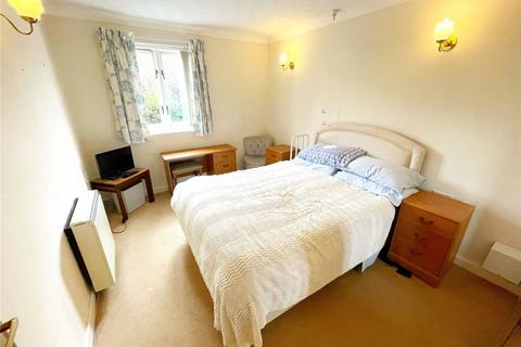 1 bedroom flat for sale - Queens Park House, Queens Park View, Handbridge, Chester, CH4