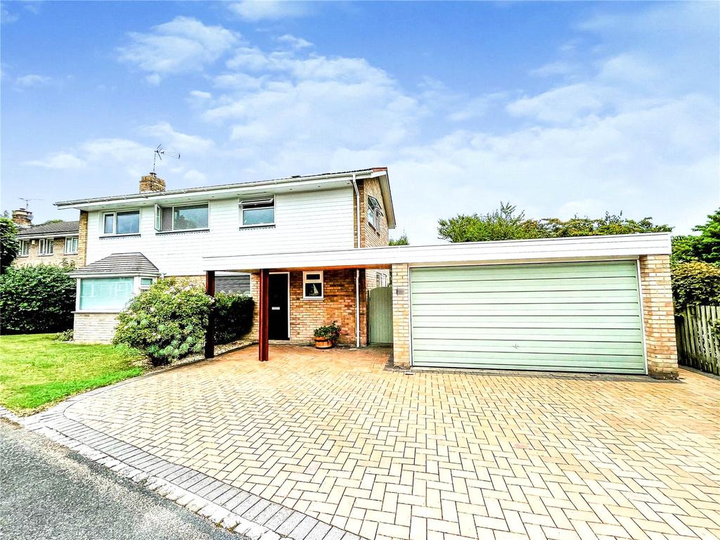 Holbein Close, Belgrave Park, Chester, CH4 4 bed detached house for